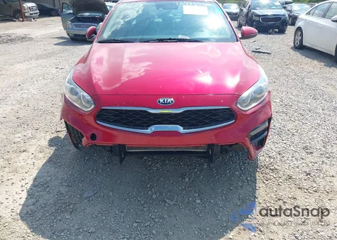 2021 Kia Forte Ex z USA, uszkodzony, nr VIN 3KPF54AD9ME349157